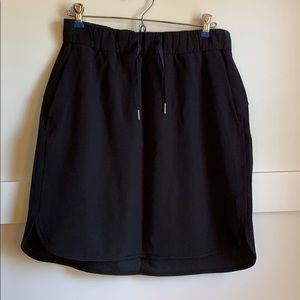 Lululemon NWOT On the Fly Skirt